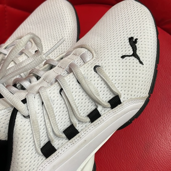 PUMA Unisex- Axelion Mesh Running Shoe Size 6C - Picture 7 of 10